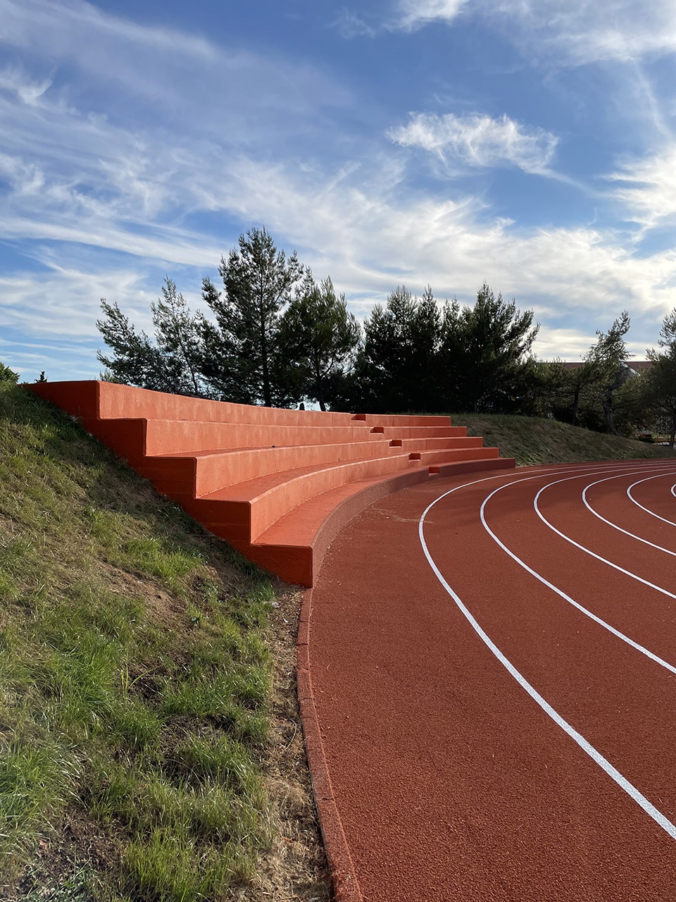 Sports field of Elementary School Marija i Lina by Studio MAU d o o