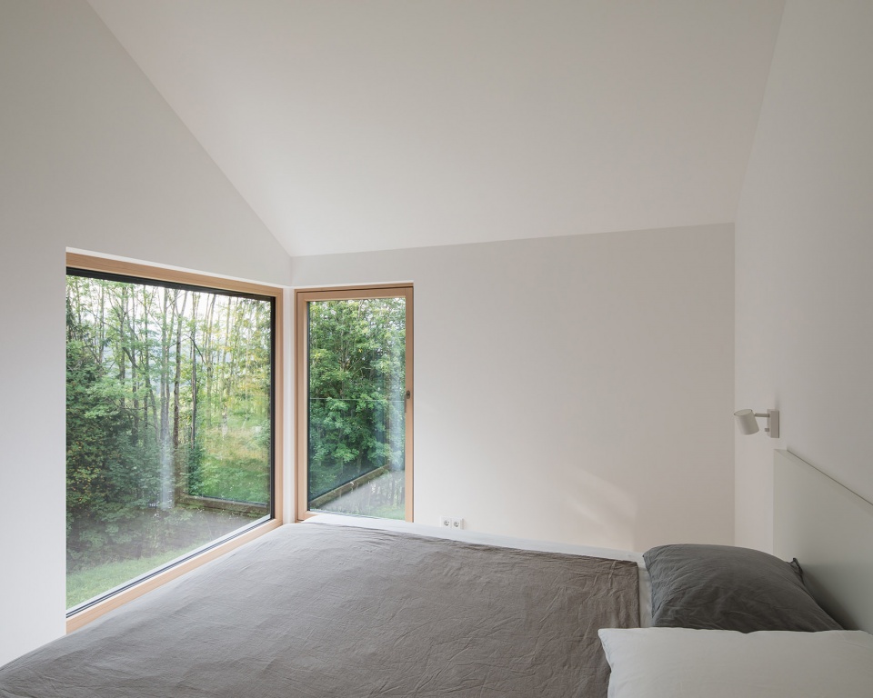 THE MOUNTAIN HOUSE by Sigurd Larsen Design Architecture