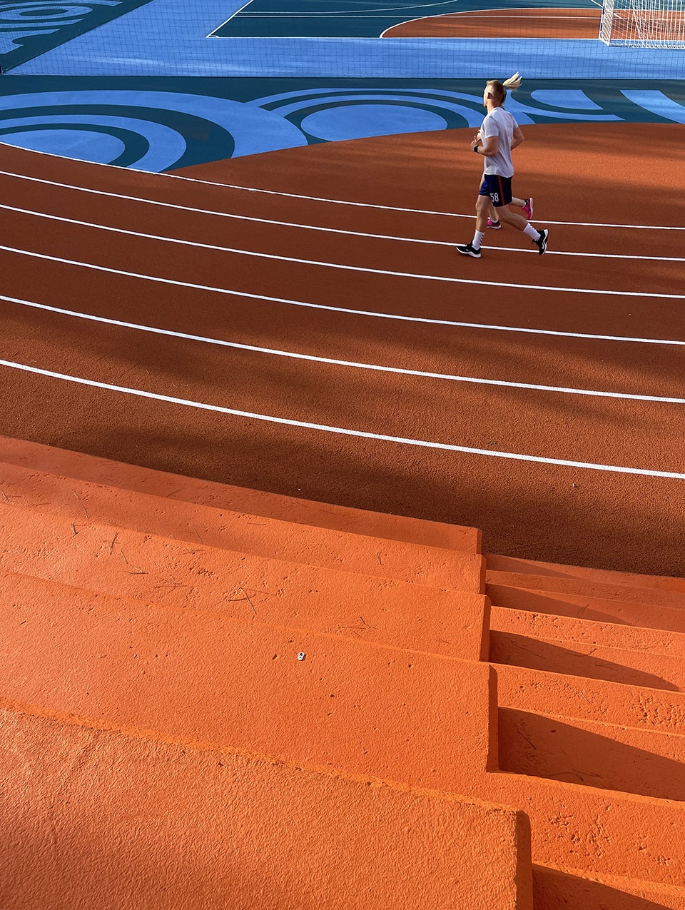 Sports field of Elementary School Marija i Lina by Studio MAU d o o