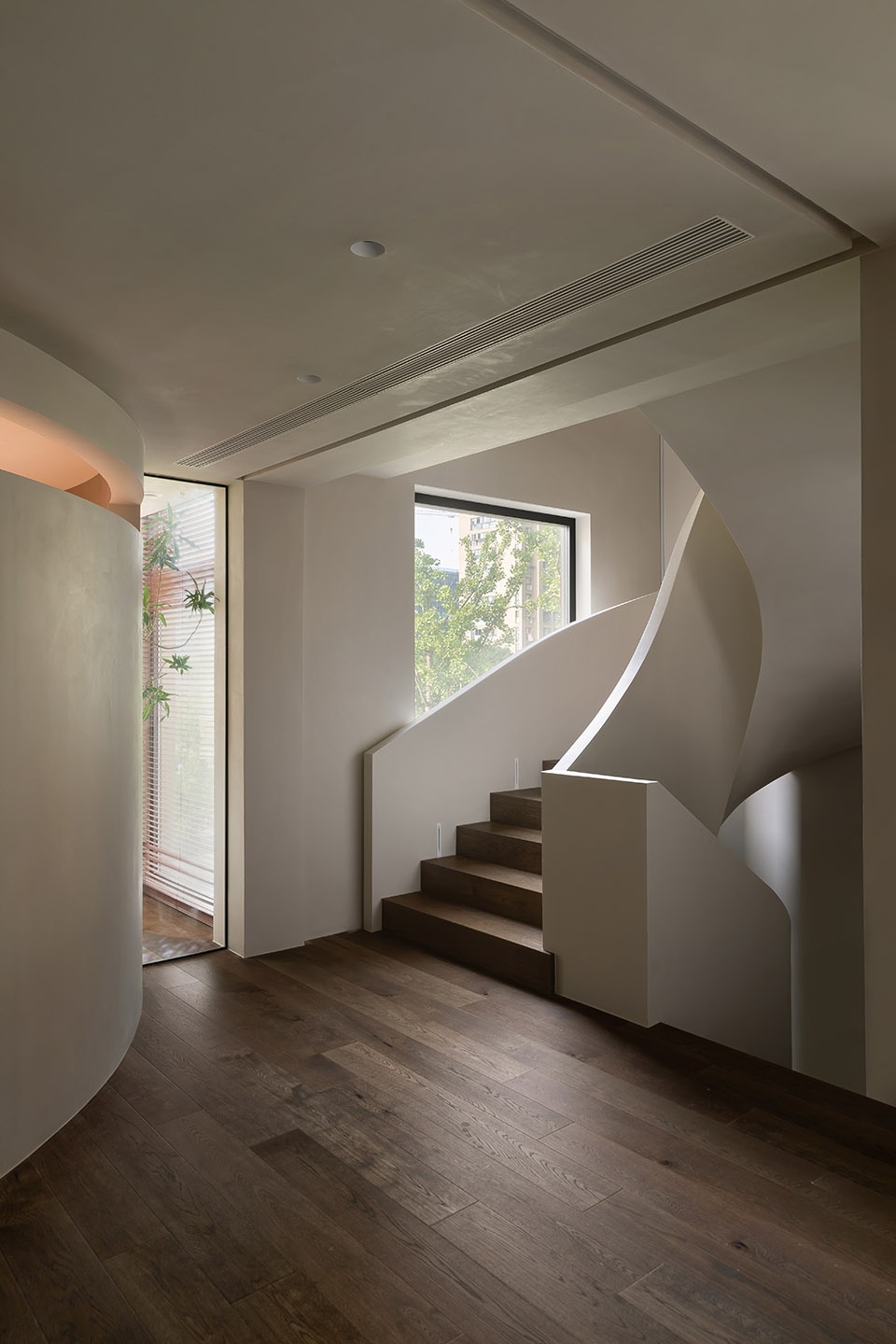 Interior design of a villa in Zhejiang by Chen You design