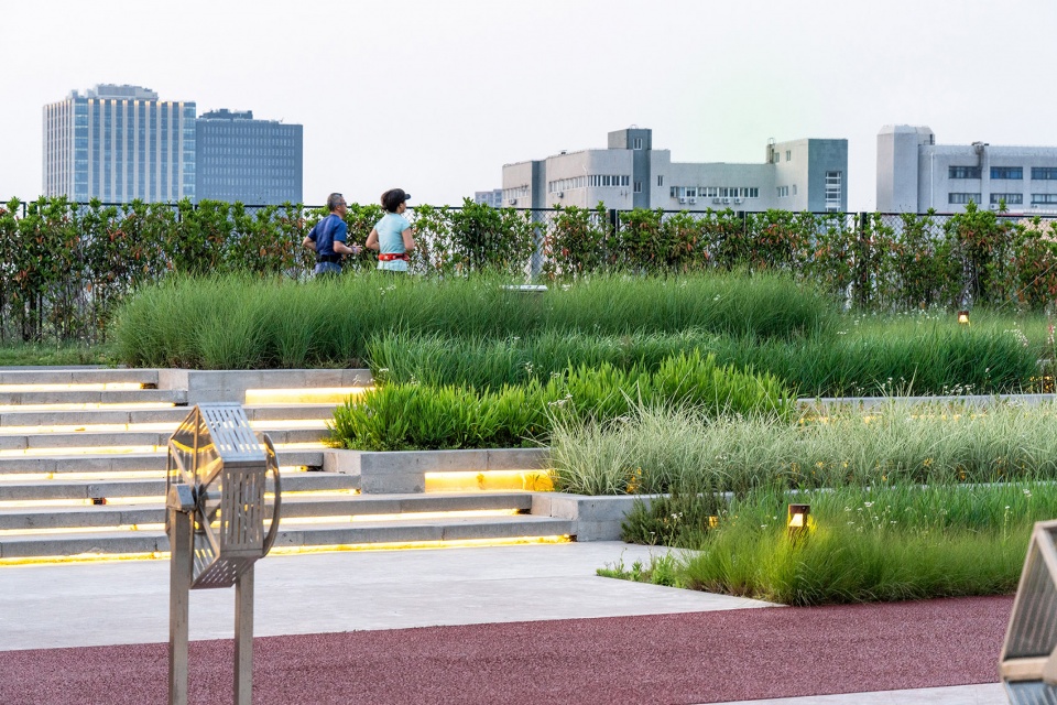 yangpu riverside public space shanghai no 12 cotton mill by da landscape