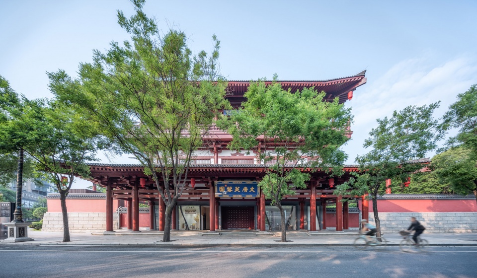 renovation of qujiang sightseeing lrt line stations by ddb architects shanghai