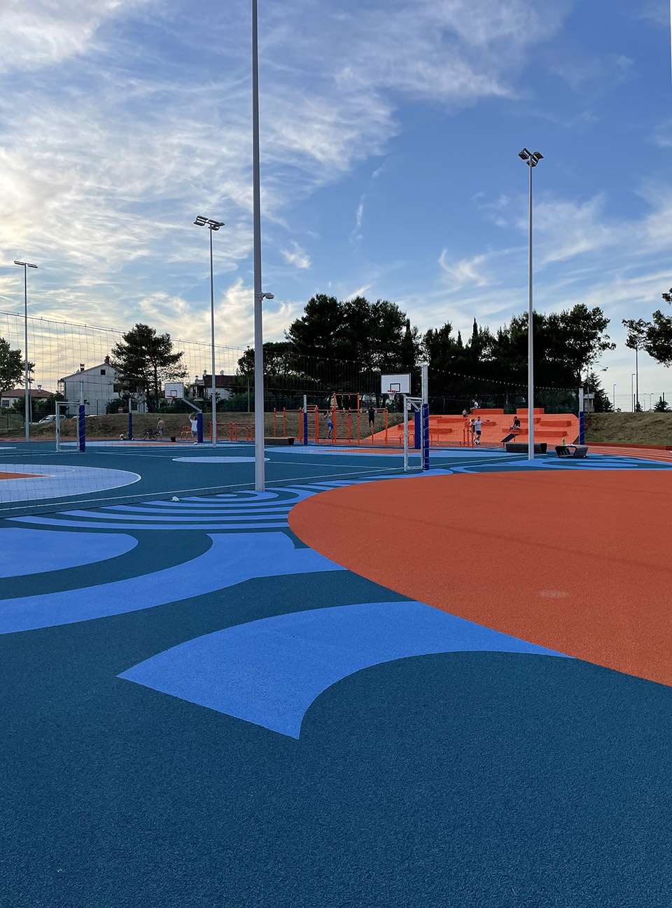 Sports field of Elementary School Marija i Lina by Studio MAU d o o