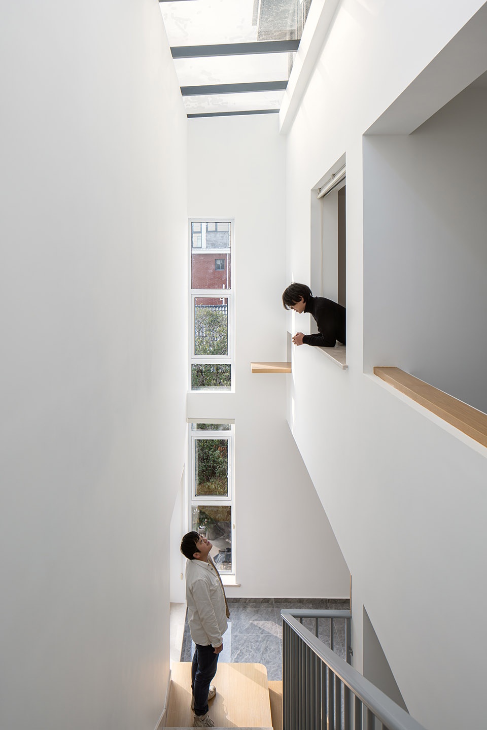 Tiny atrium house RayEmilio studio