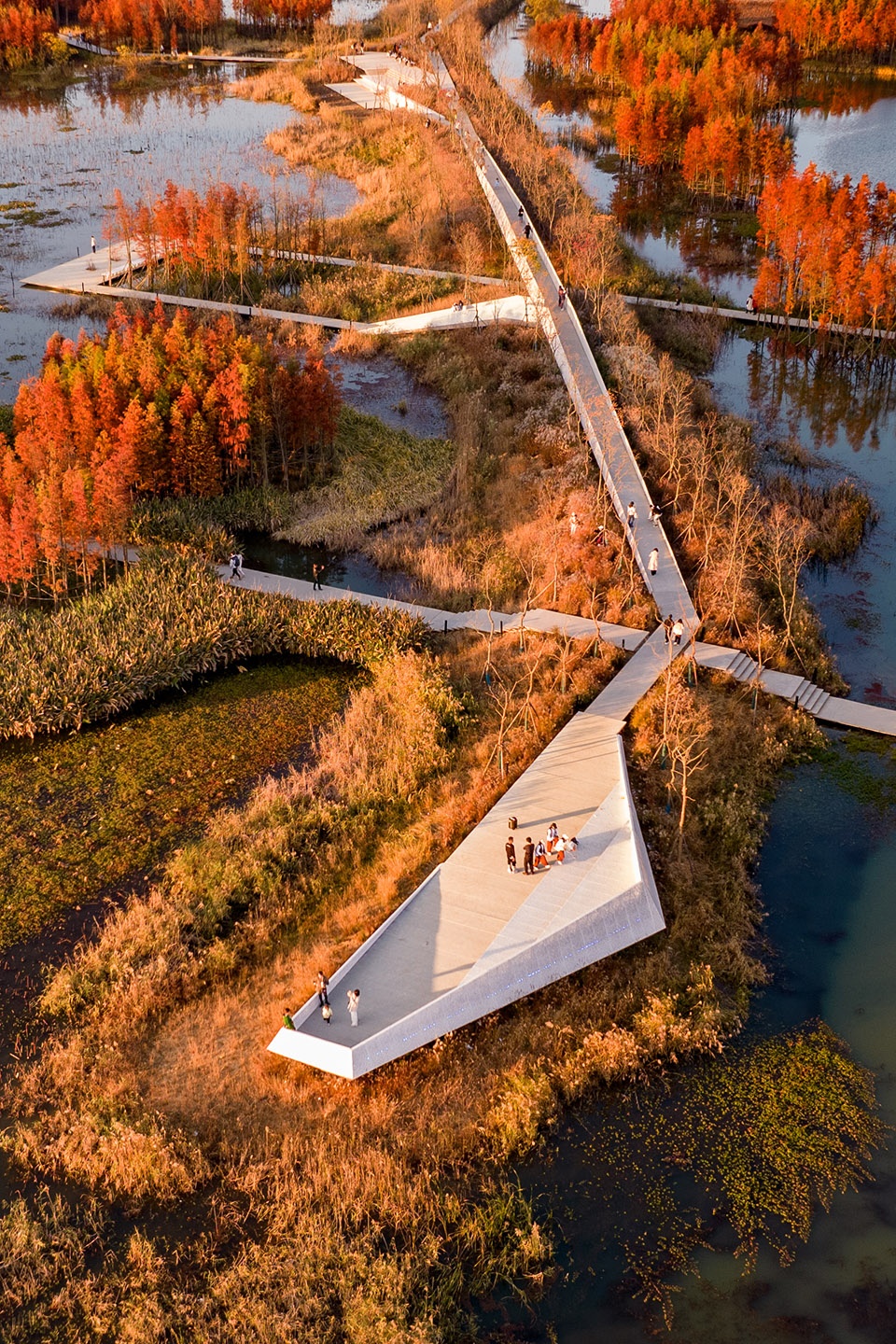 Fish Tail Park in Nanchang City Turenscape