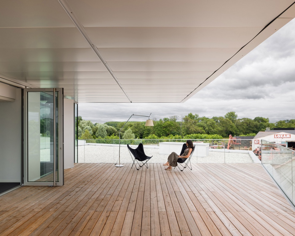 le domino head office co working shops by atelier ronan prineau