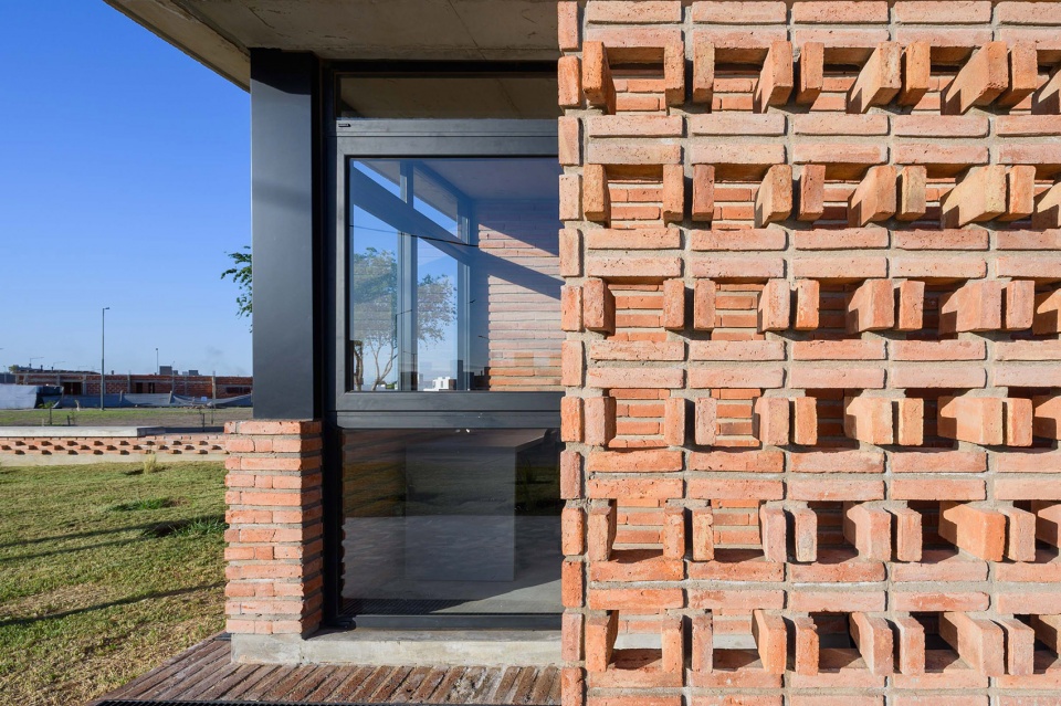 cc san ignacio community center argentina by edisur group