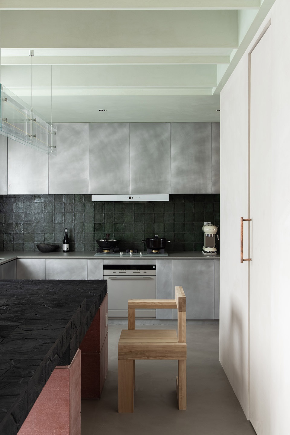 home like an art gallery china by water team design