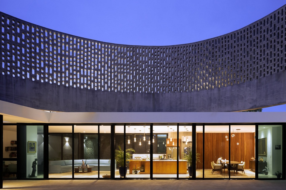 woolis mexico by arkham project