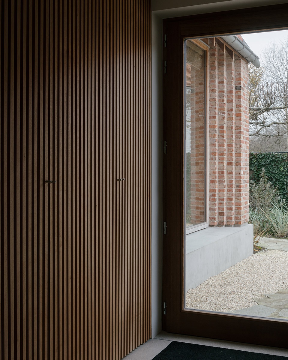 holiday house vdg belgium by graux baeyens architecten