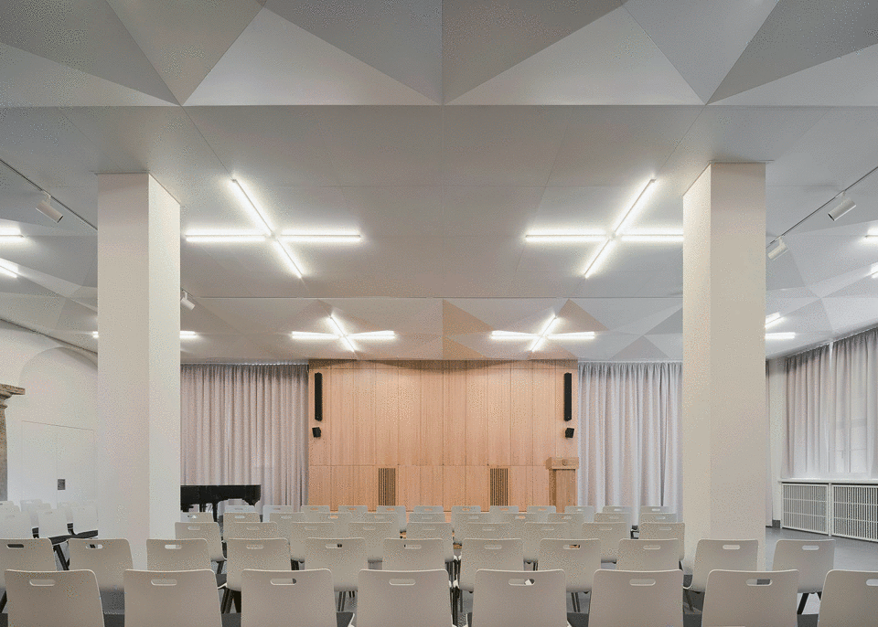 house of the cathedral dresden by alexander poetzsch architekten