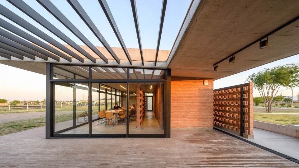 cc san ignacio community center argentina by edisur group