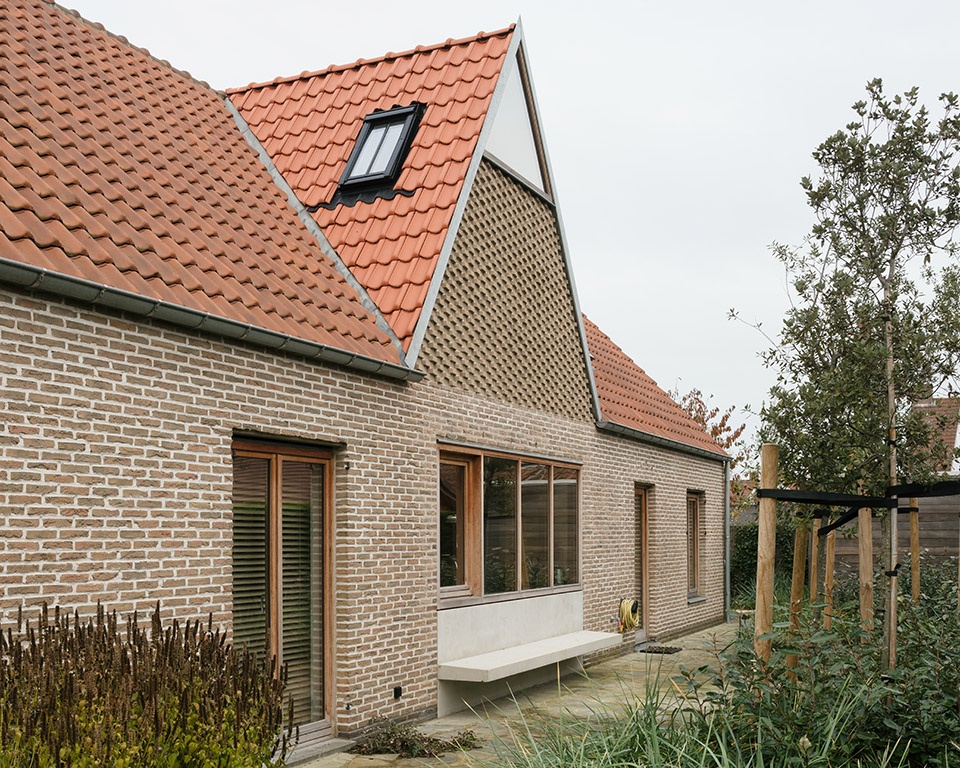 holiday house vdg belgium by graux baeyens architecten