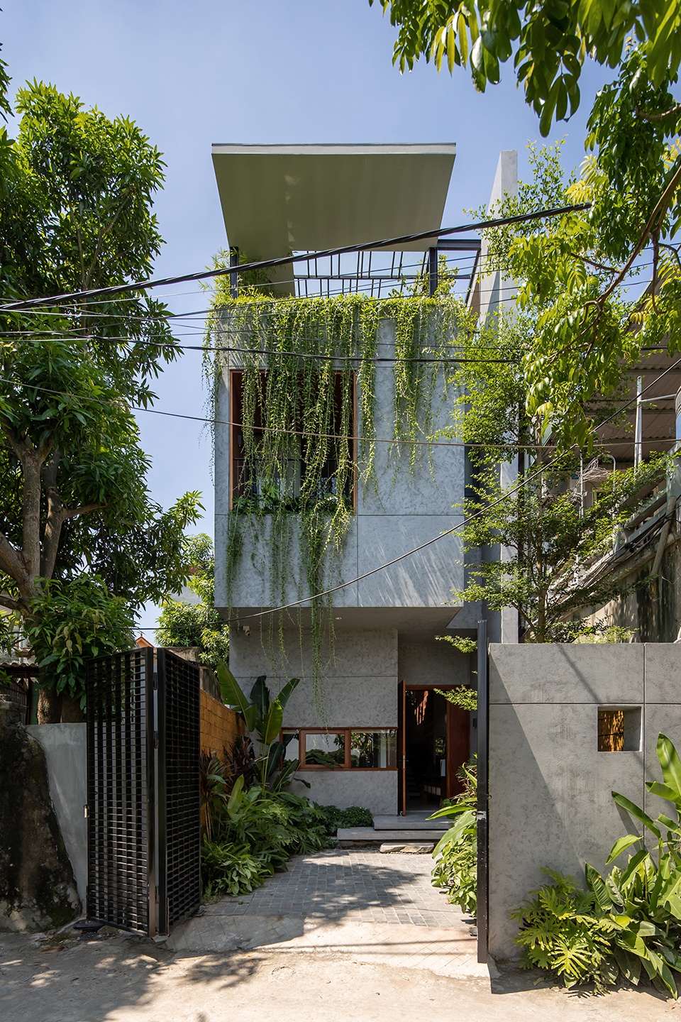 Folding House by X11 Design Studio