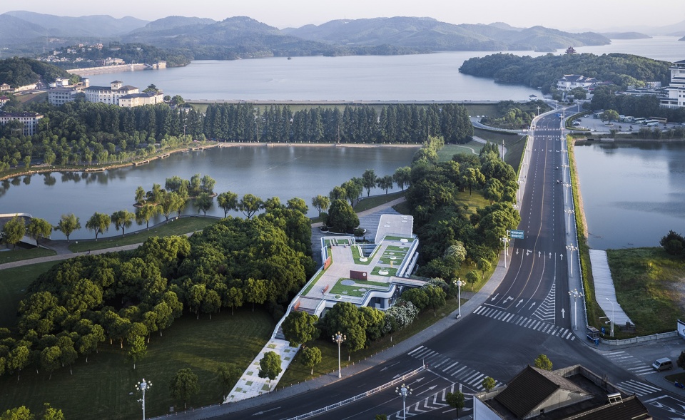 architectural design of tianmu lake exhibition hall by nanjing yangtze river urban architectural design co ltd
