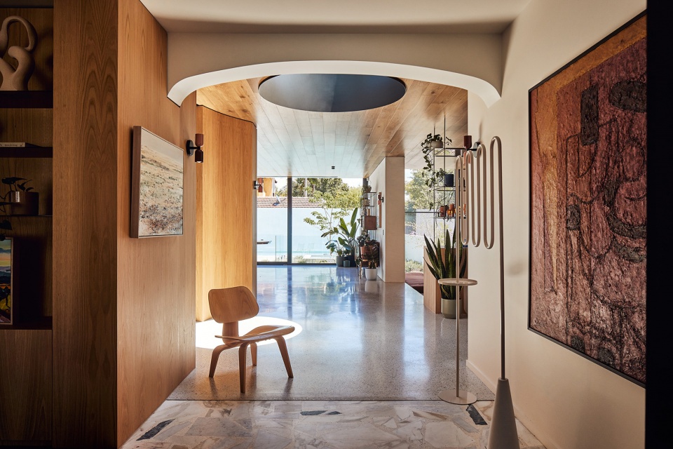 Arch House by Kister Architects