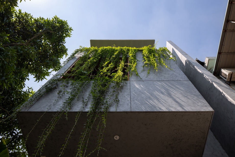 Folding House by X11 Design Studio