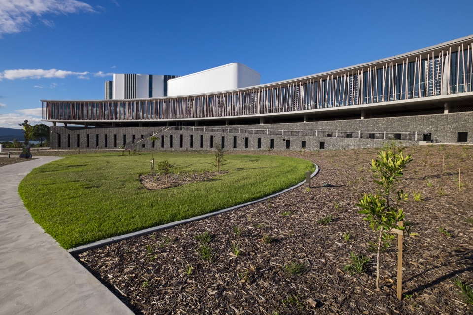 shellharbour civic hub by designinc lacoste stevenson