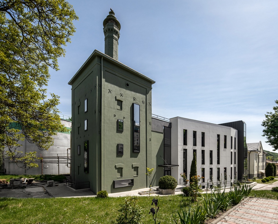 enzym factory renovation replus design bureau