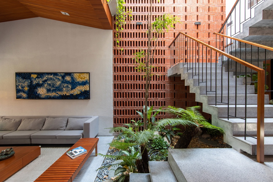 Folding House by X11 Design Studio
