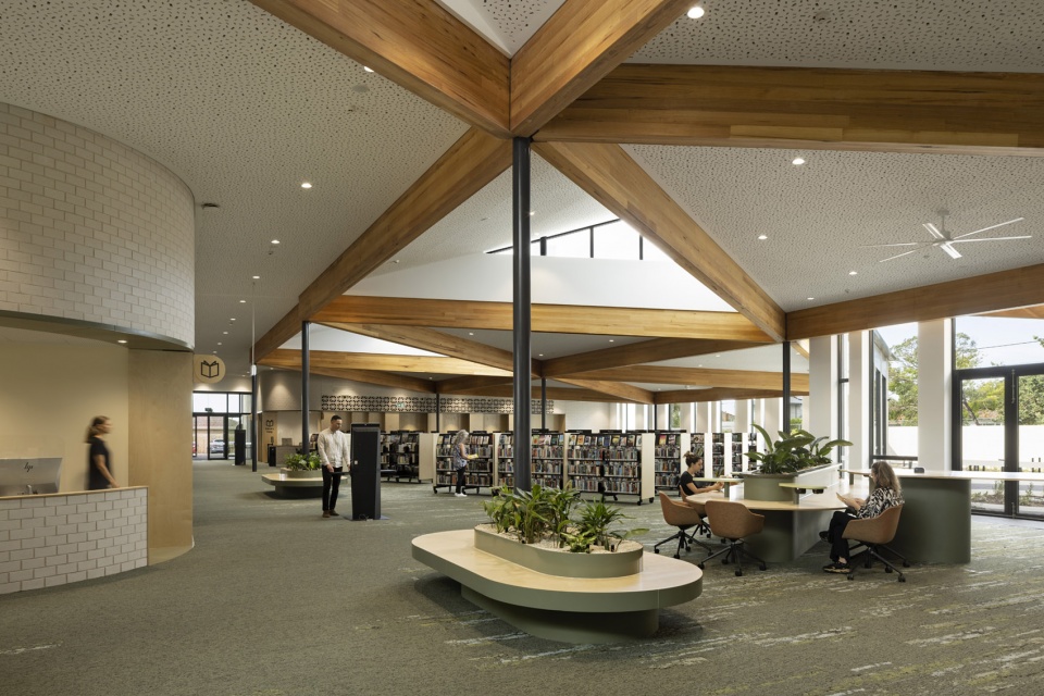 Glenroy Community Hub by DesignInc