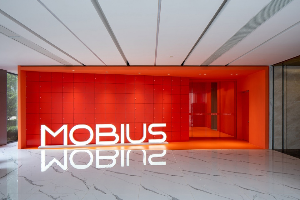 MOBIUS by RayEmilio studioBJJZ