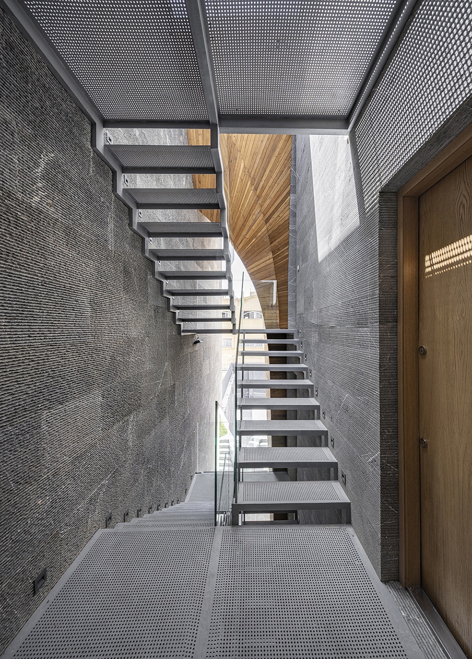 Isfahan H to V House by CAAT Studio