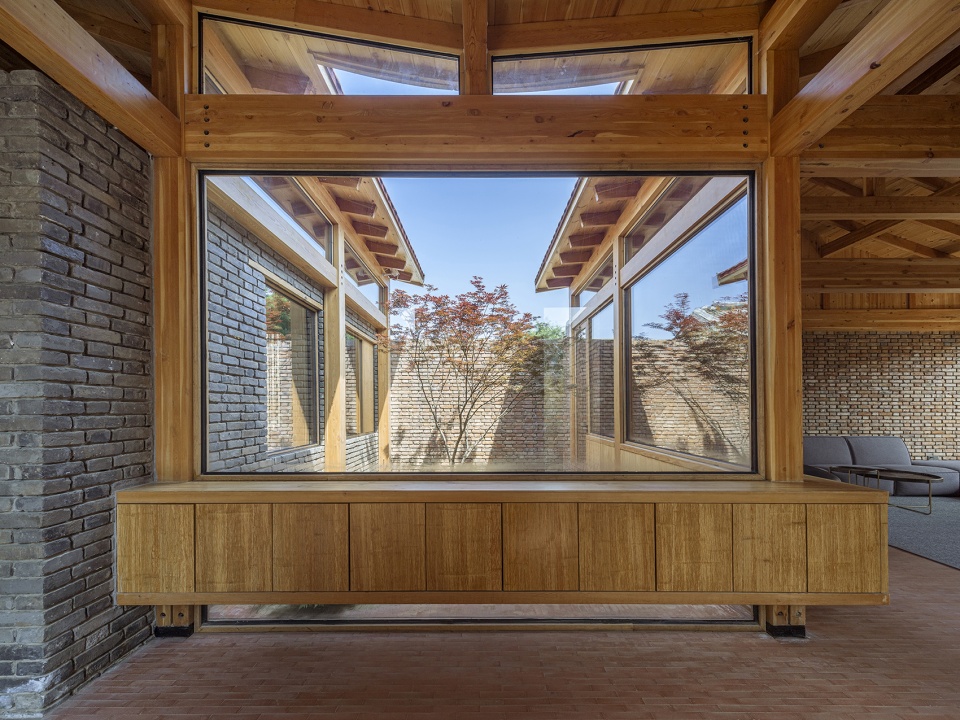 Mixed House China by ARCHSTUDIO