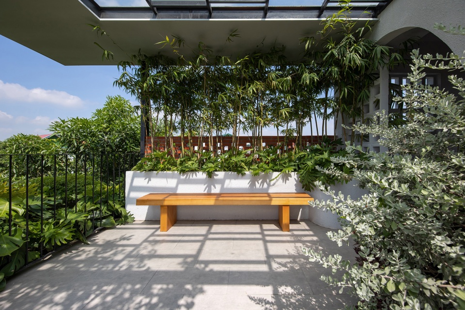Folding House by X11 Design Studio