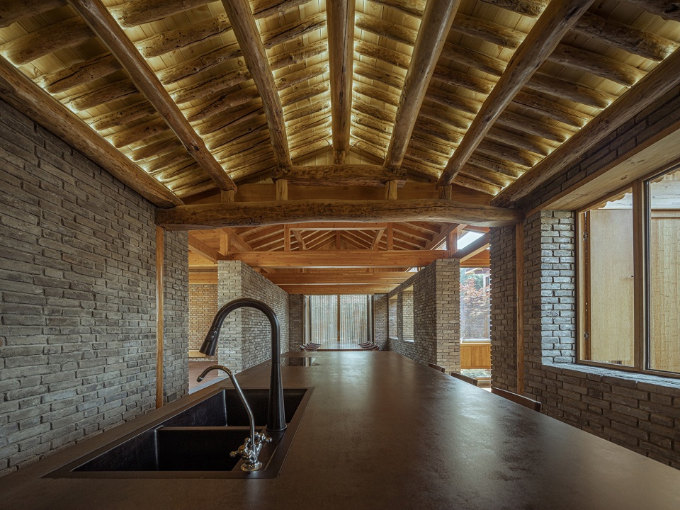 Mixed House China by ARCHSTUDIO