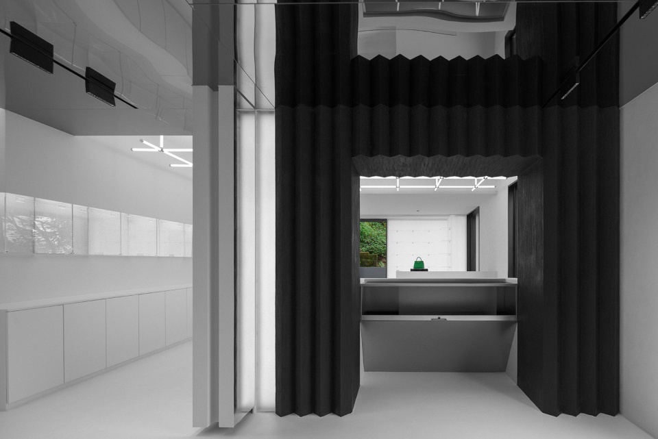 nagnag conceptual vintage store by sanyuan space design