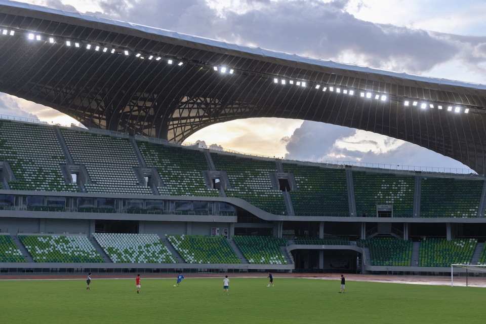 quzhou sports campus by mad