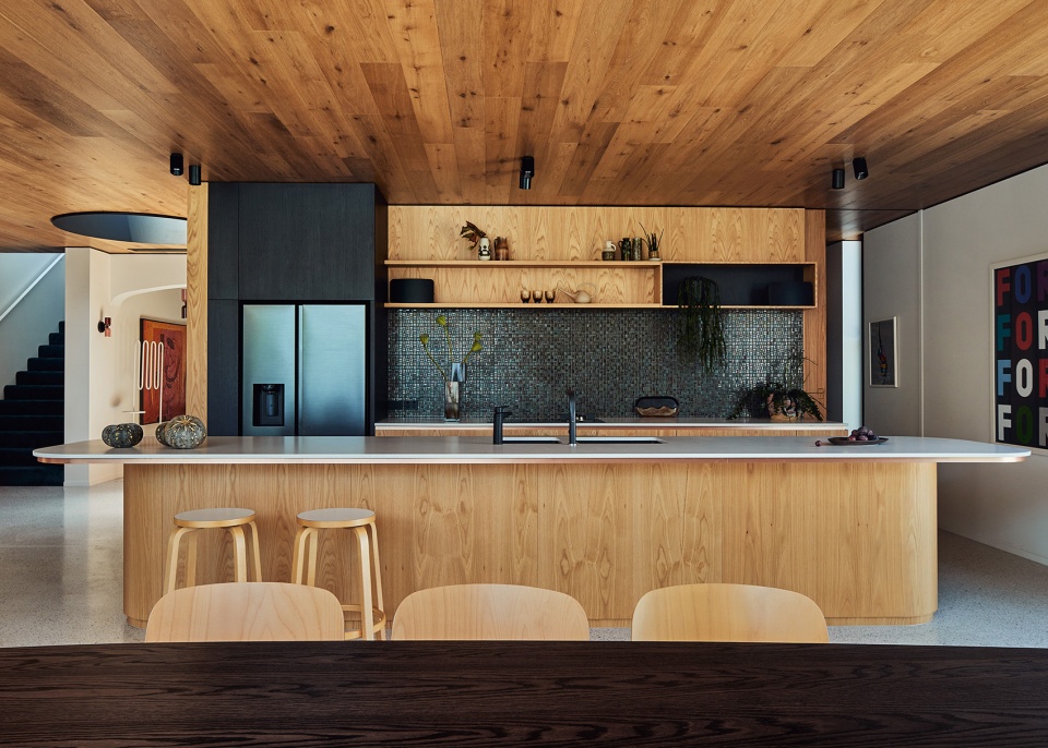 Arch House by Kister Architects