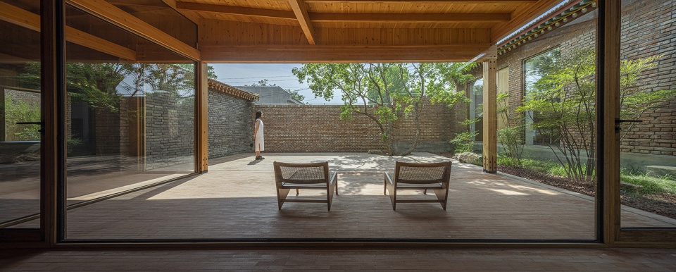 Mixed House China by ARCHSTUDIO