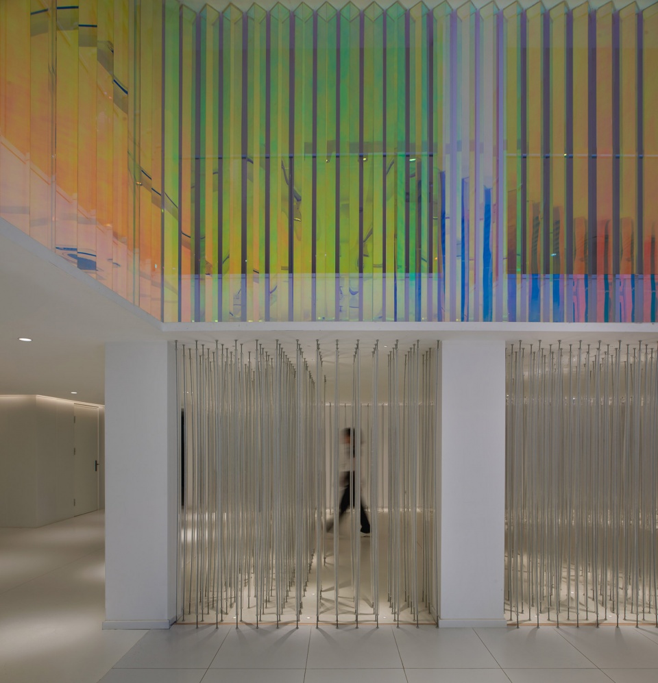 Light Echo KiKi ARCHi
