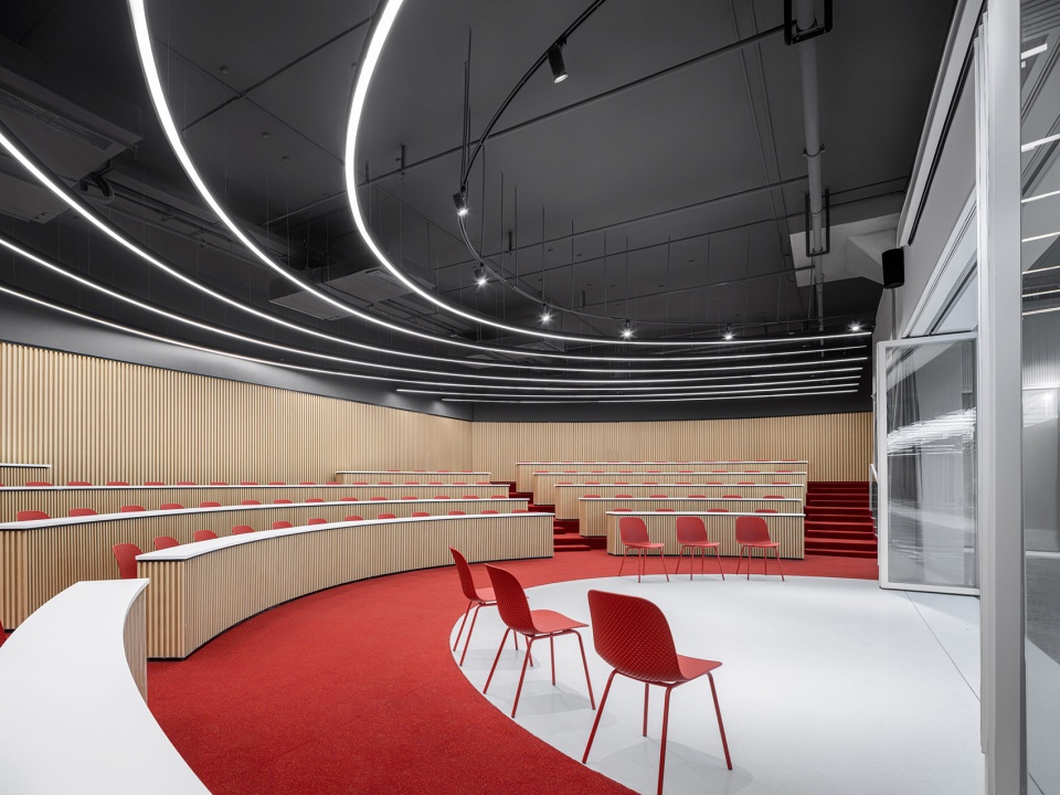 The Arcade Superimpose