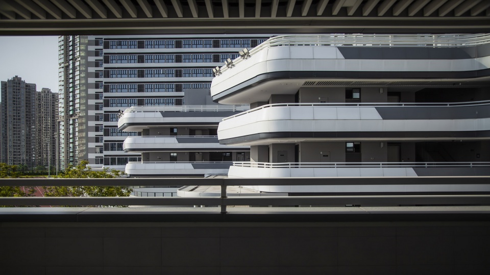 Shenzhen Gezhi Academy Capol International Associates Group