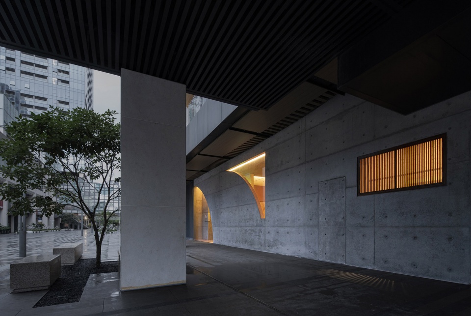Biiird Yakitori bigER club design