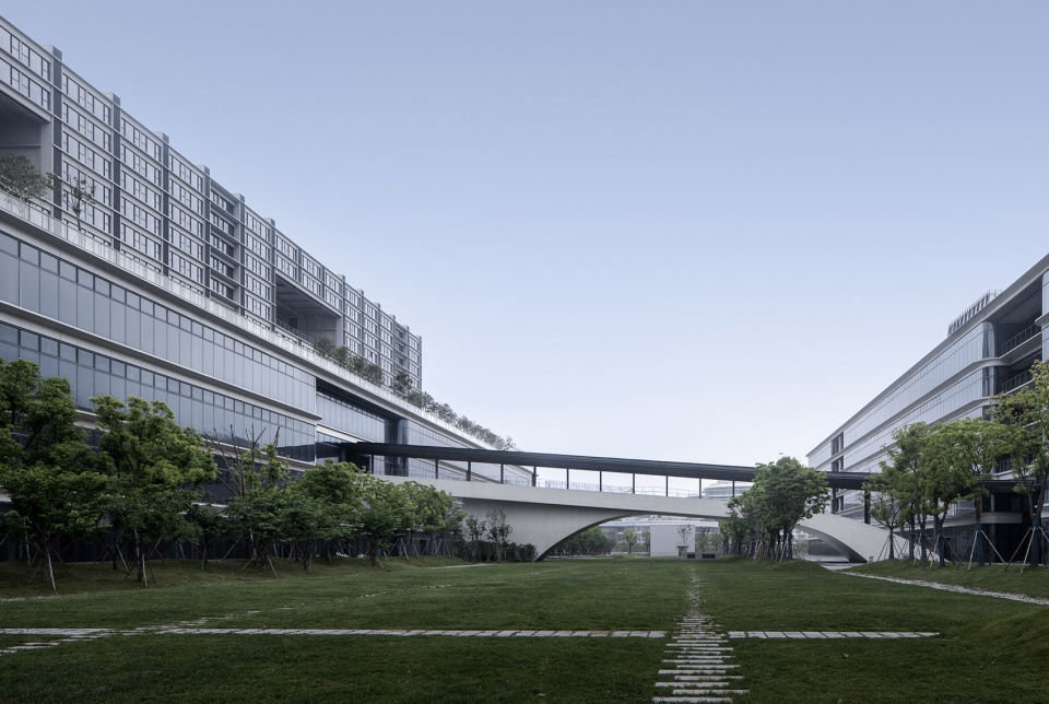 Metersbonwe Headquater Arata Isozaki