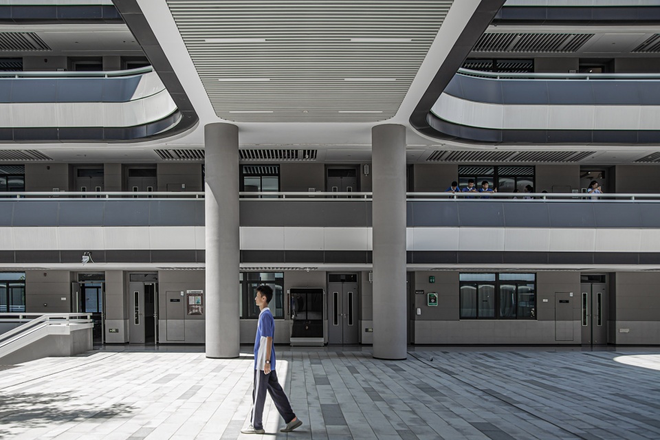 Shenzhen Gezhi Academy Capol International Associates Group