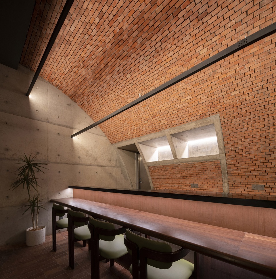 Biiird Yakitori bigER club design