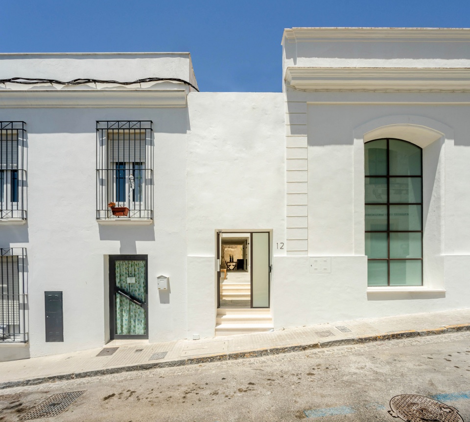 house in a sherry bodega spain by iniesta nowell arquitectos