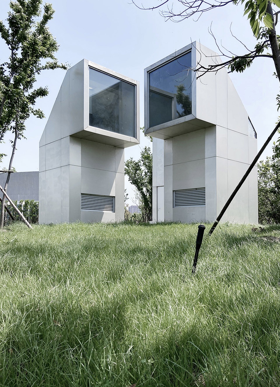 periscope toilet china by hexia architects