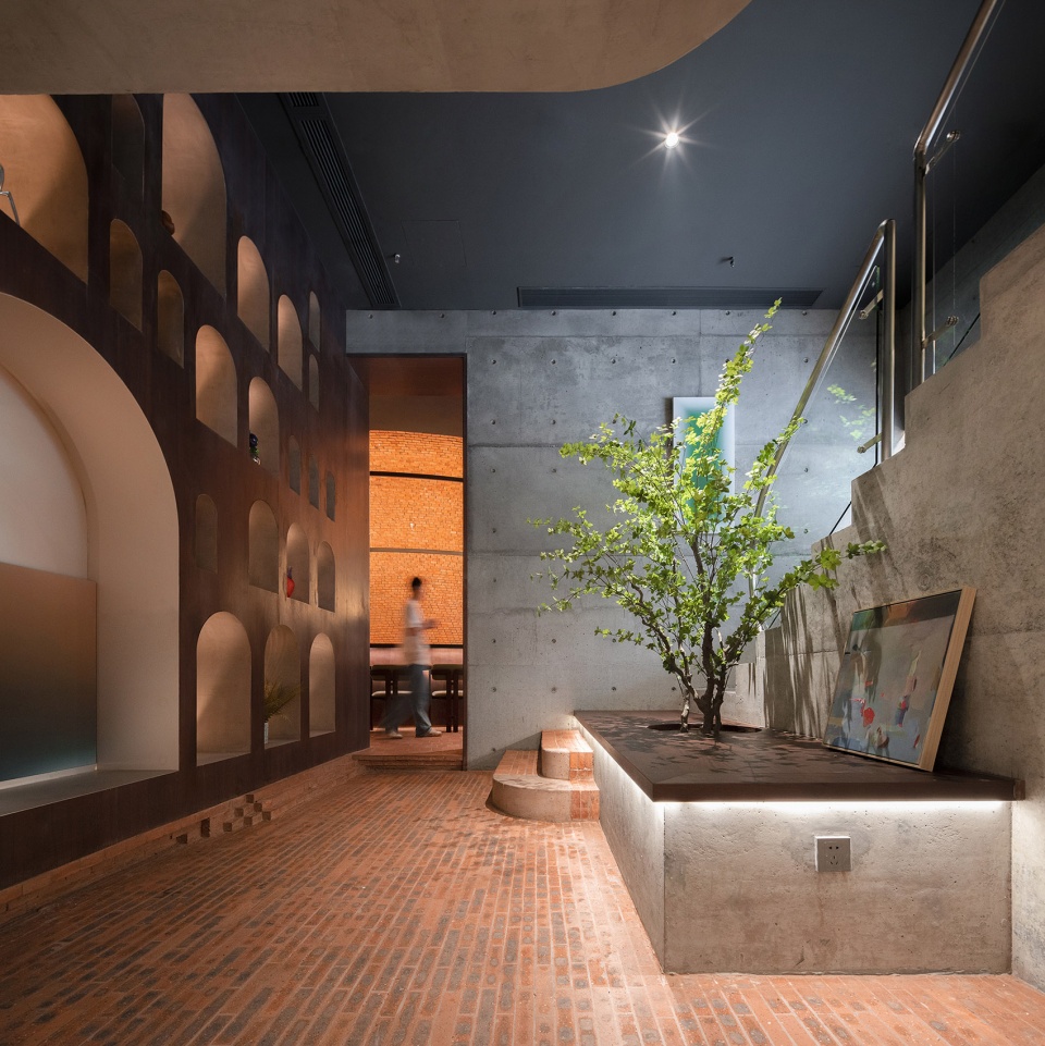 Biiird Yakitori bigER club design