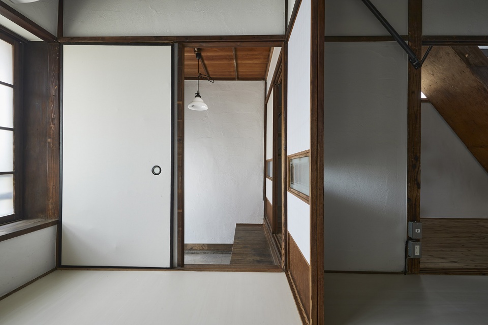 hakuraku house japan by roovice 1