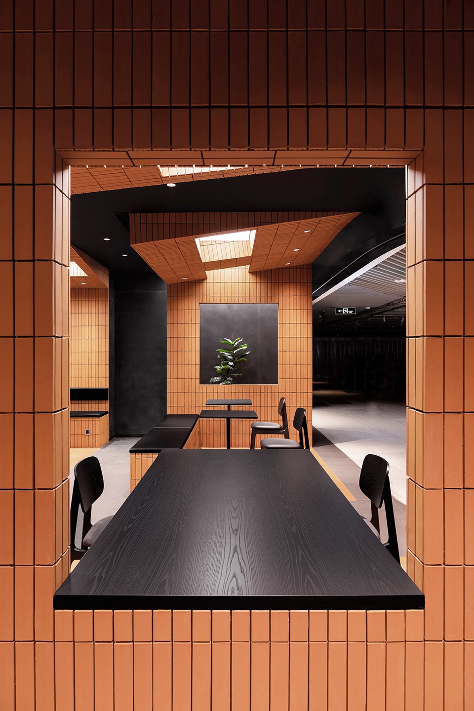 M Stand in K11 Shanghai by z15 studio