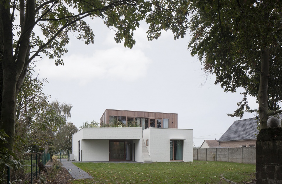 House HEIDE by Luchtschip Architectuur Architectuuratelier Vos