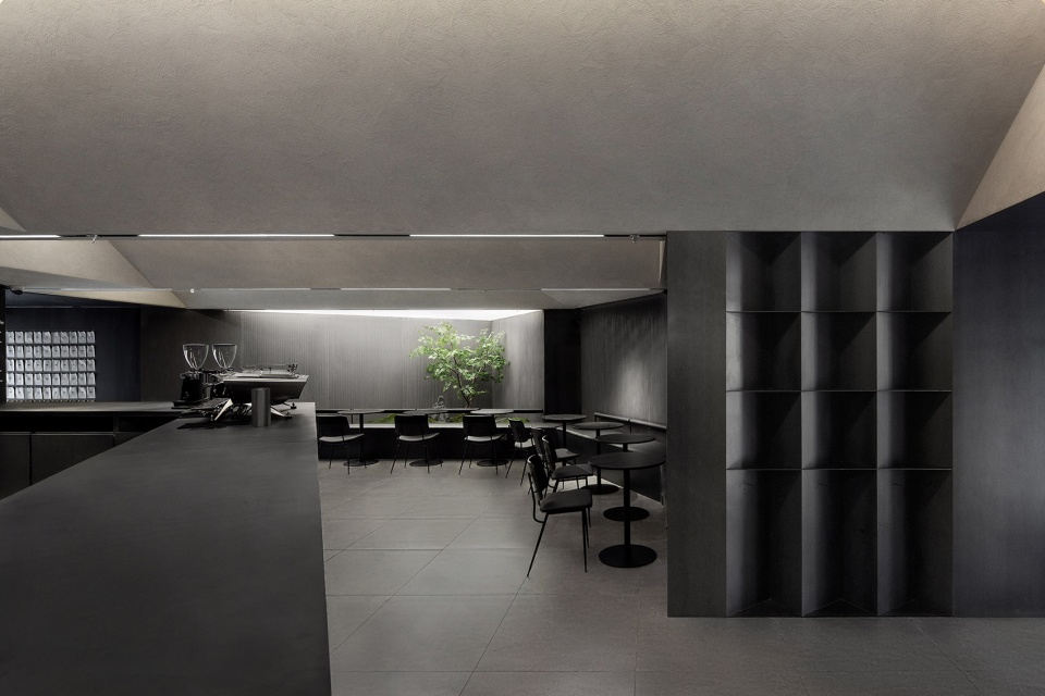M Stand in Baoshan Touch Mall by ATELIER RAW