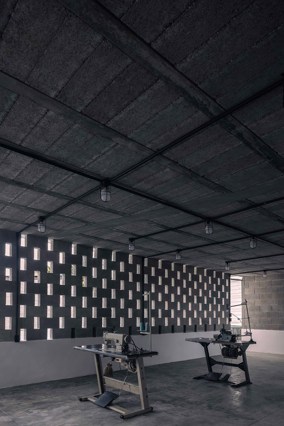 WHITES WORKSHOP ADMA Arquitectos