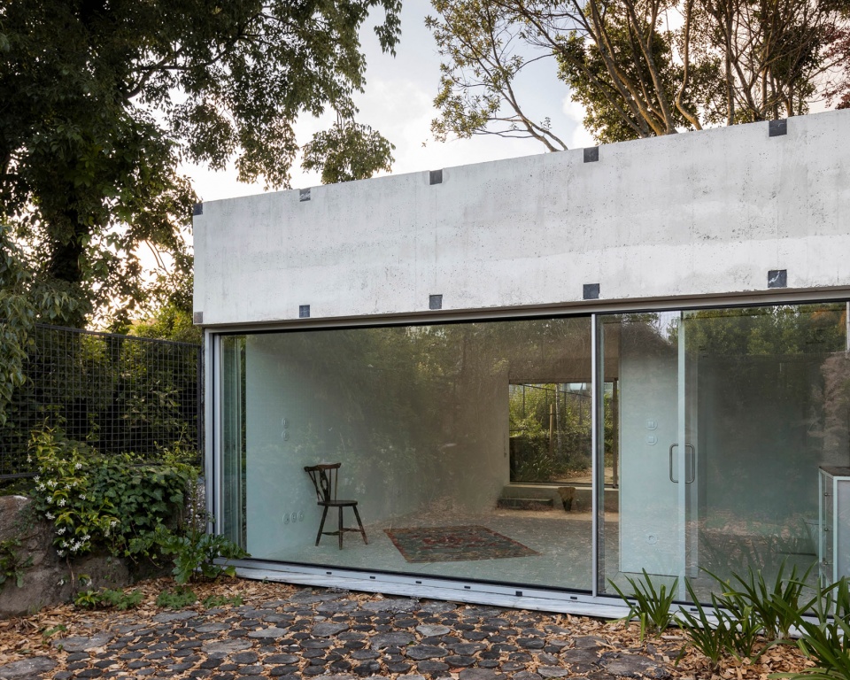 very tiny palazzo by fala atelier